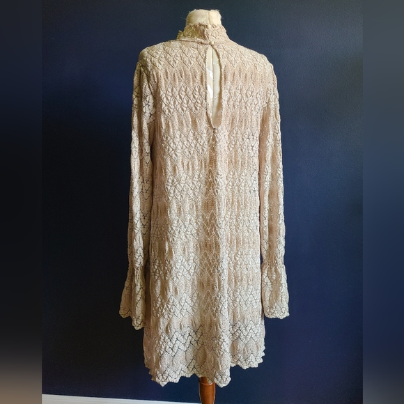 FREE PEOPLE Beige Simone Crochet Lace Shift Mini Dress Large - Picture 5 of 12